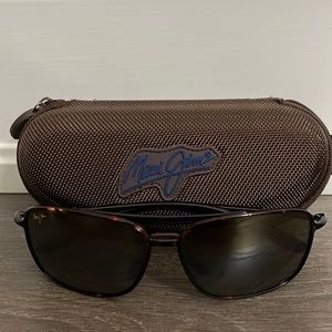 Brown men’s Maui Jim sunglasses